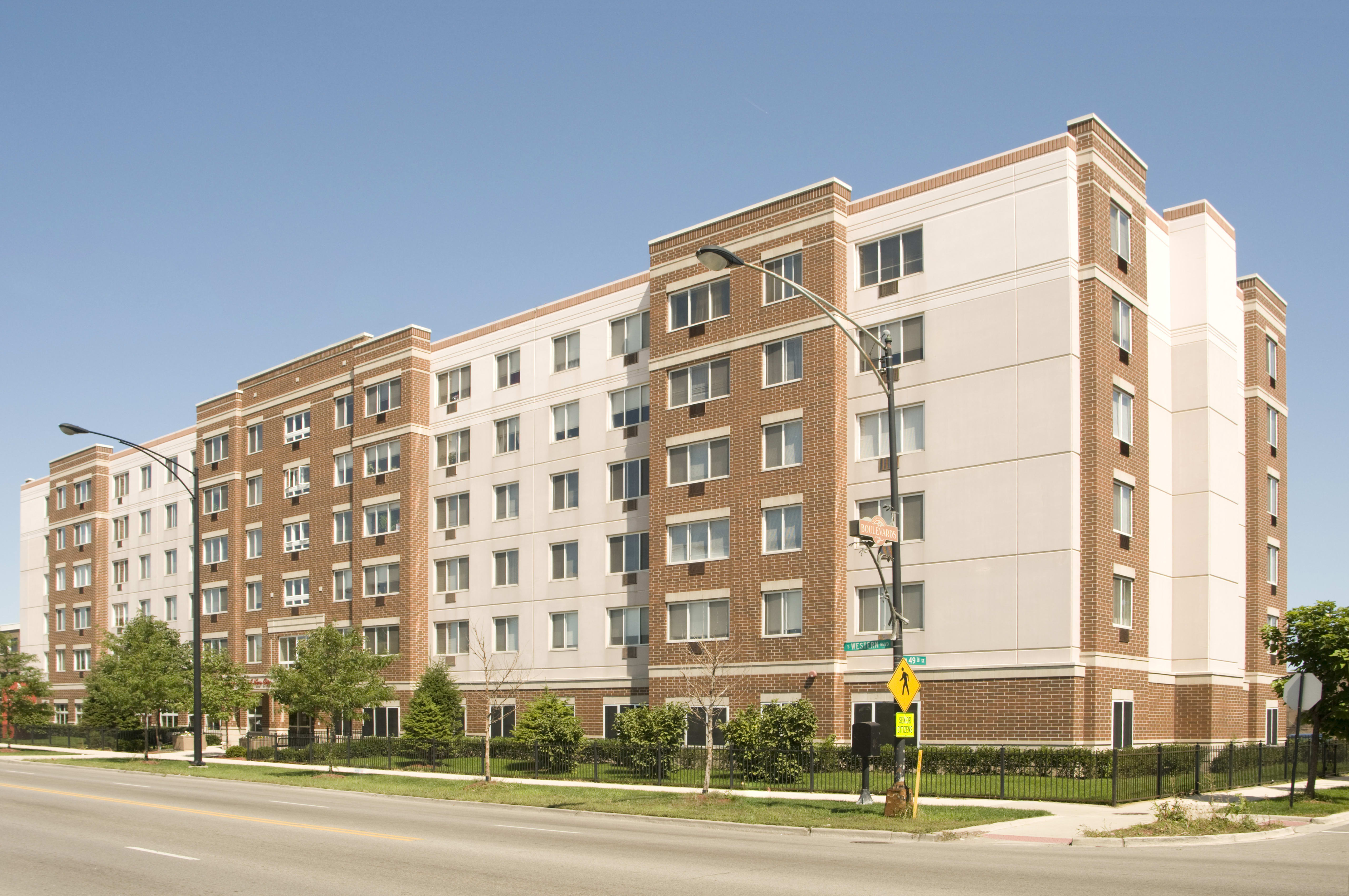 Senior Suites of New City community exterior