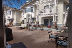 Fremont Hills outdoor common area