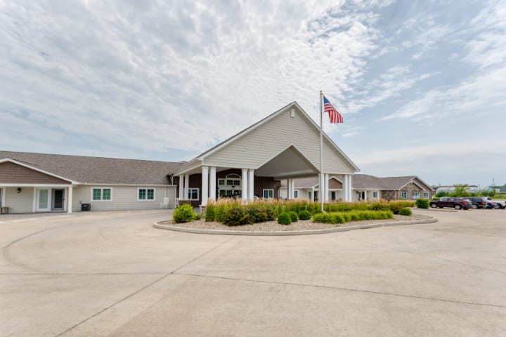 Cedarhurst of Jacksonville community exterior