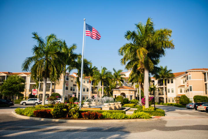 Addington Place of Jupiter community exterior