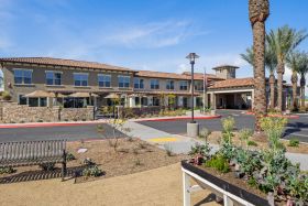 Oakmont of Riverpark community exterior