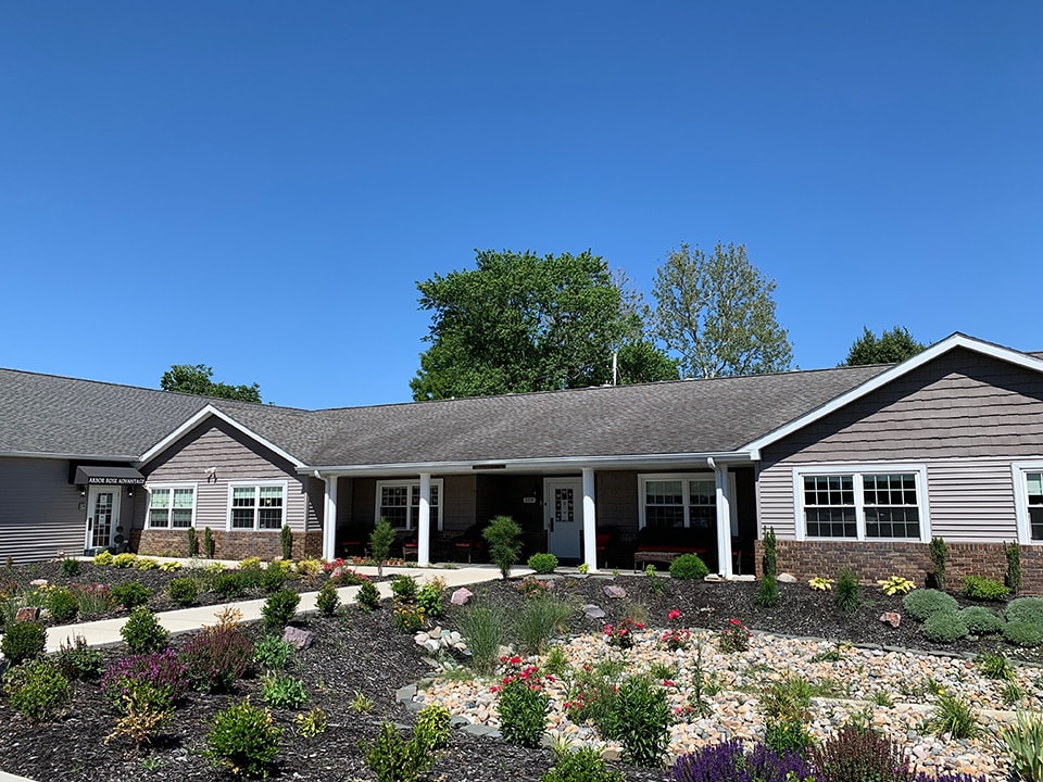 Arbor Rose of Monticello community exterior