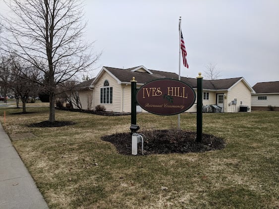 The Lodge at Ives Hill outdoor common area