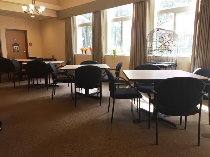 Care Partners Memory Care - Altoona indoor common area