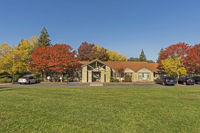 Brookdale Roseville community exterior