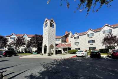 Photo of Holiday Vineyard Place