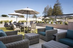 Oakmont of Redwood City 