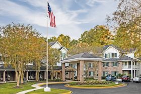 Photo of Holiday Lighthouse Pointe