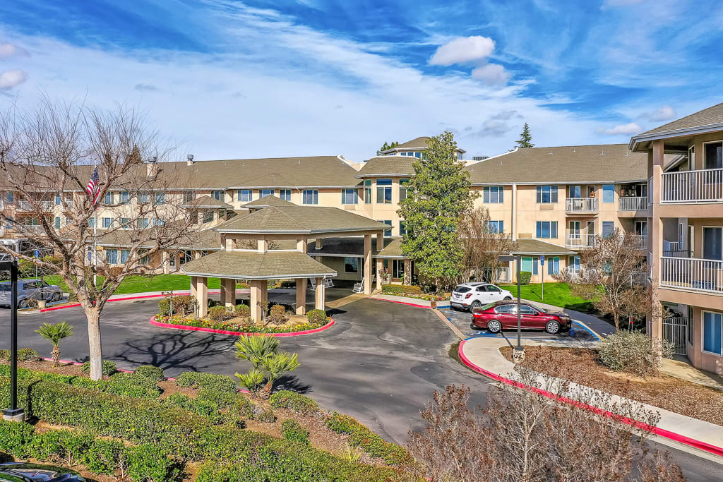 Photo of Solstice Senior Living at Bakersfield