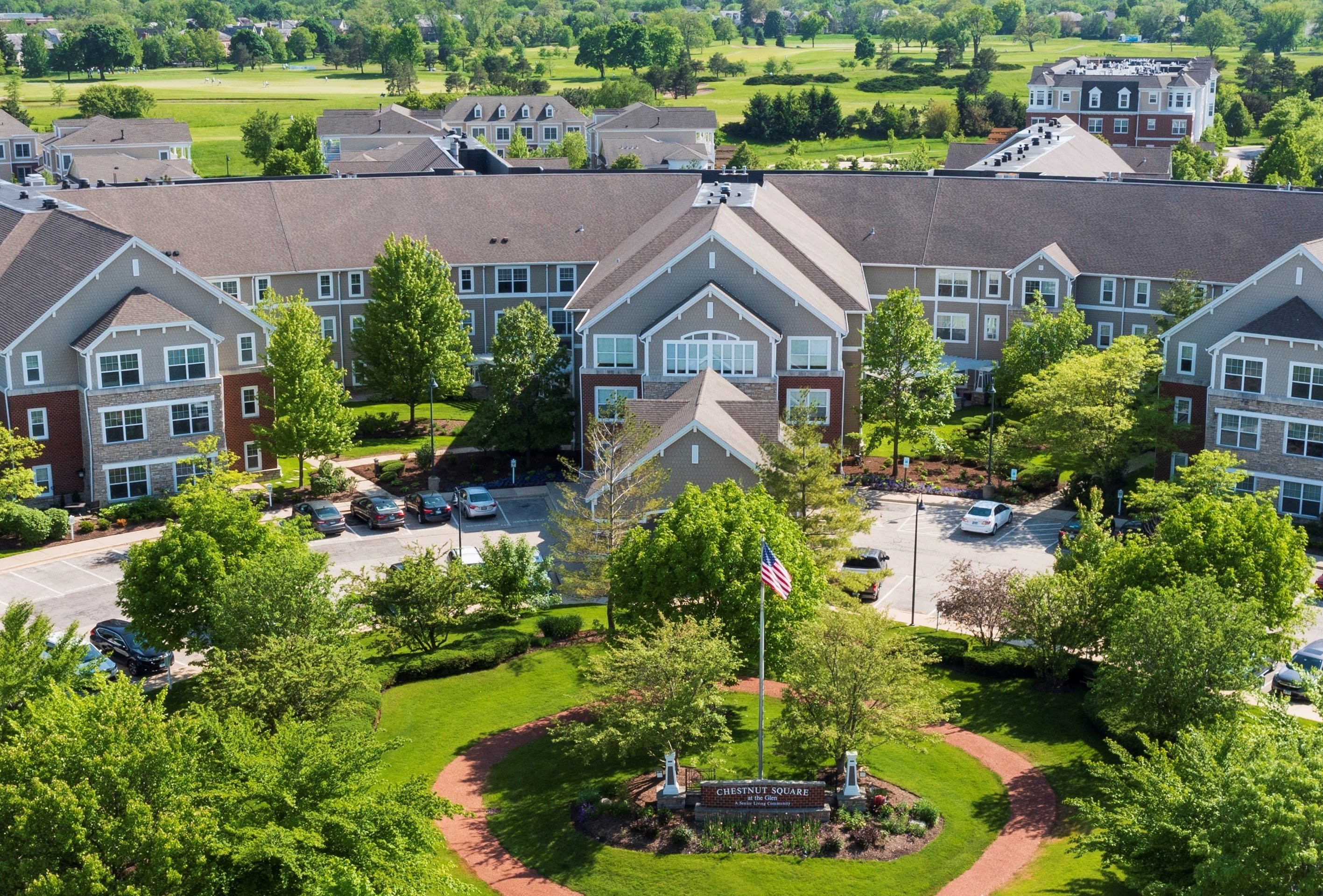 Chestnut Square at The Glen