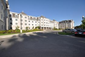 Landmark Village 
