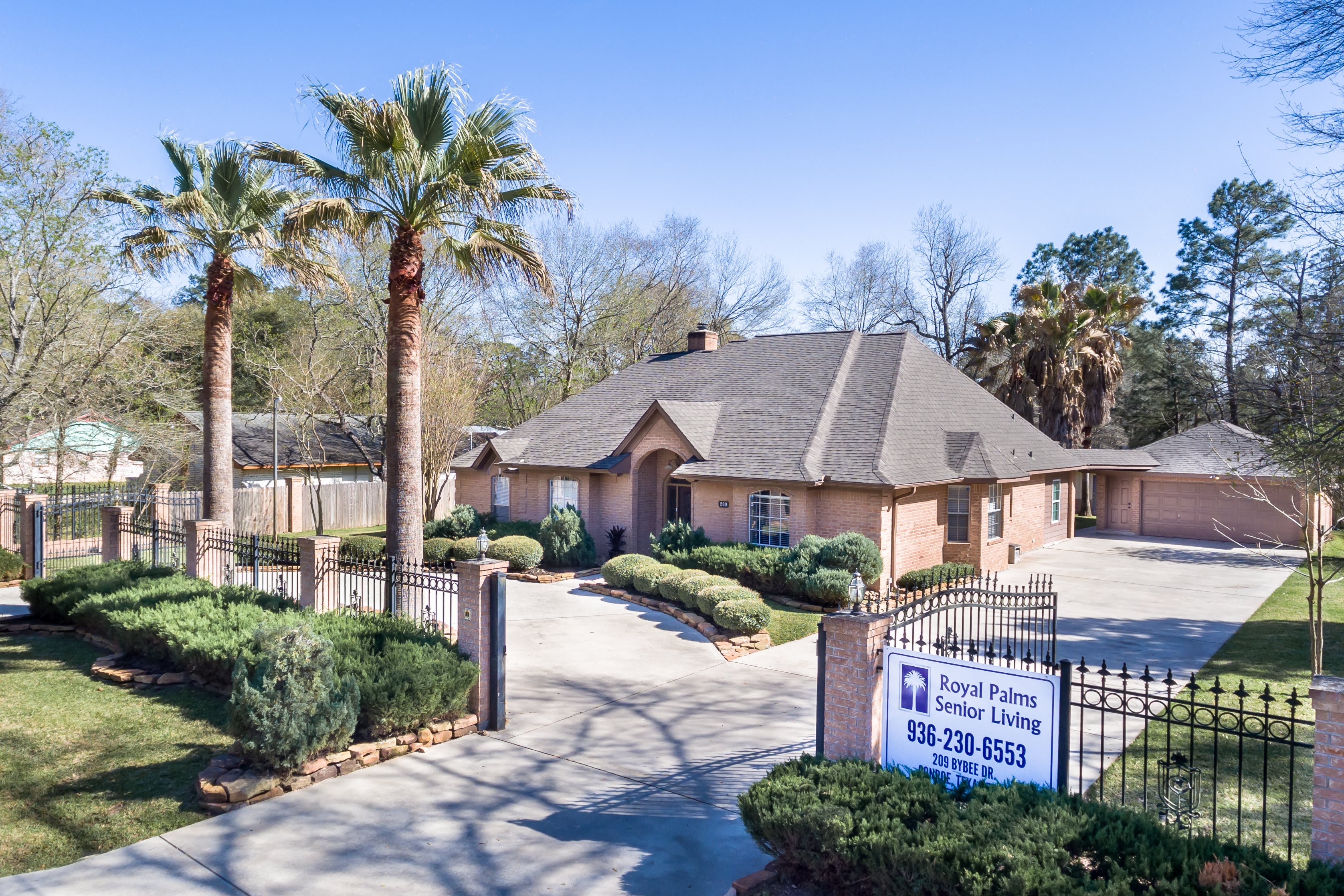 Royal Palms Senior Living 