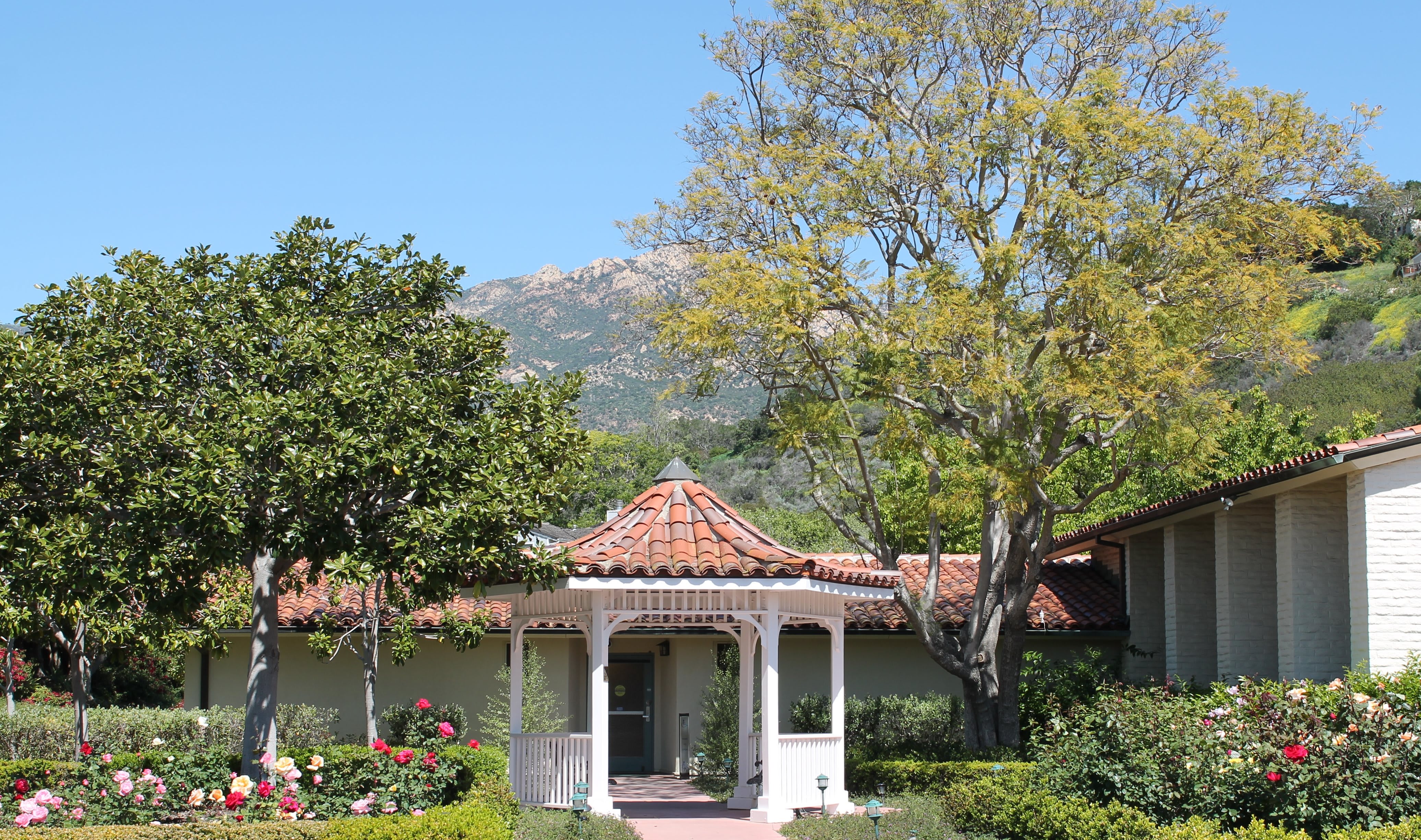 Photo of Wood Glen Senior Living