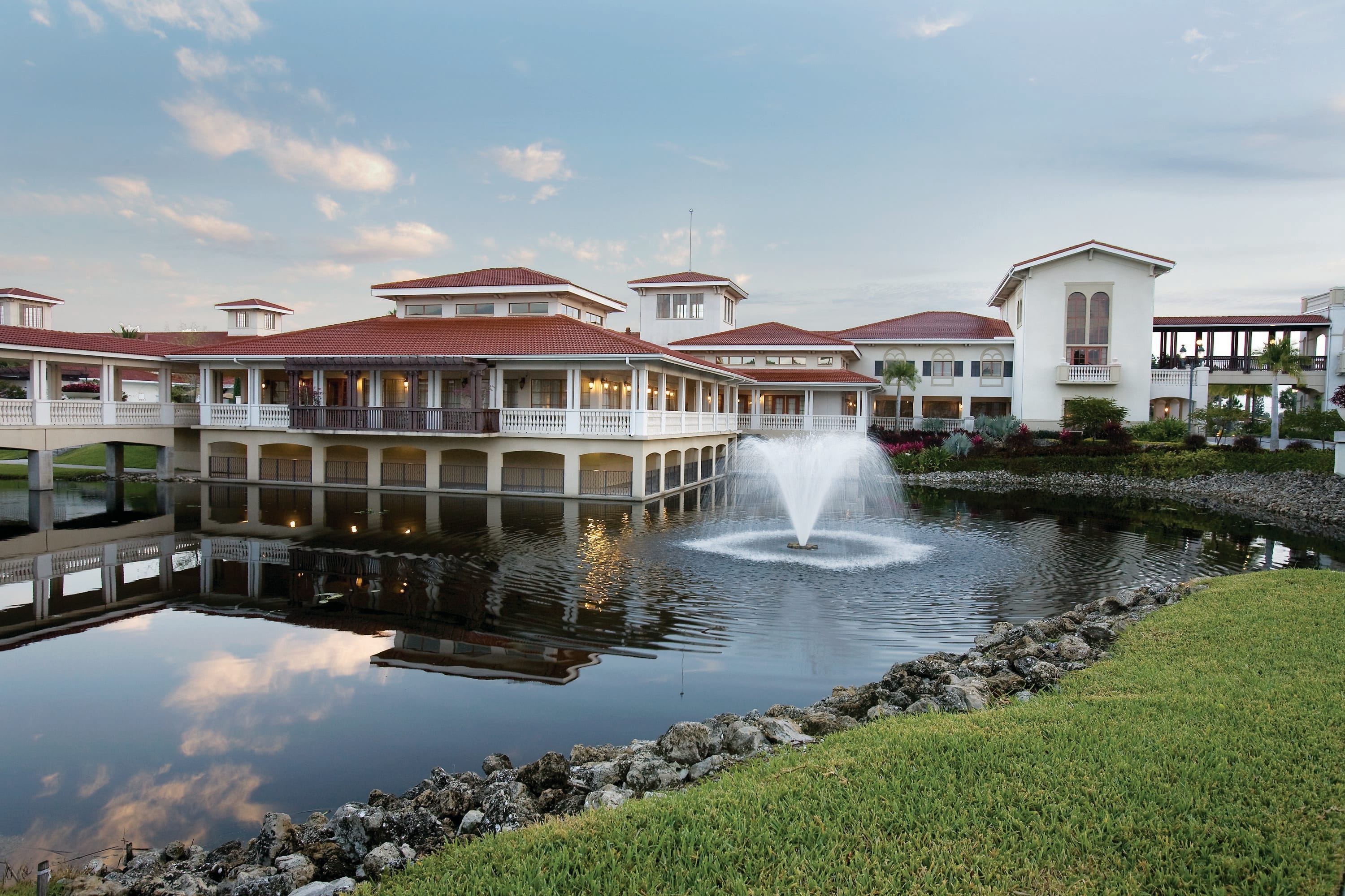 La Posada, a CCRC community exterior