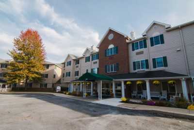 Photo of Paramount Senior Living at Newark