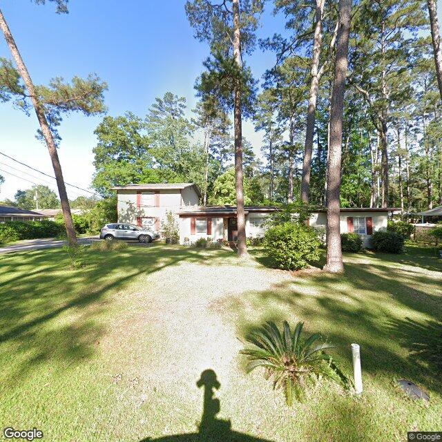 street view of LINDA'S ASSISTED LIVING FACILITY