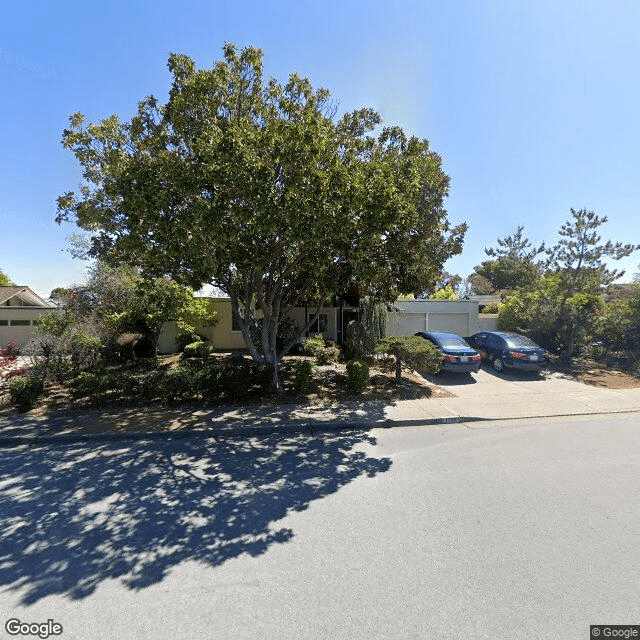 street view of Cal Laurentian Home