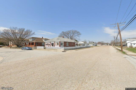 Photo of Golden Oakes Apartments