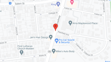 Holiday Maplewood Place in google map