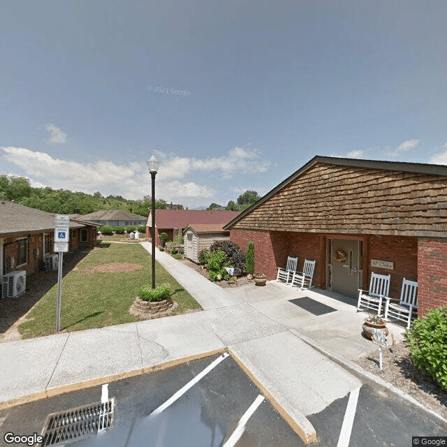 street view of Spicewood Cottages Willows