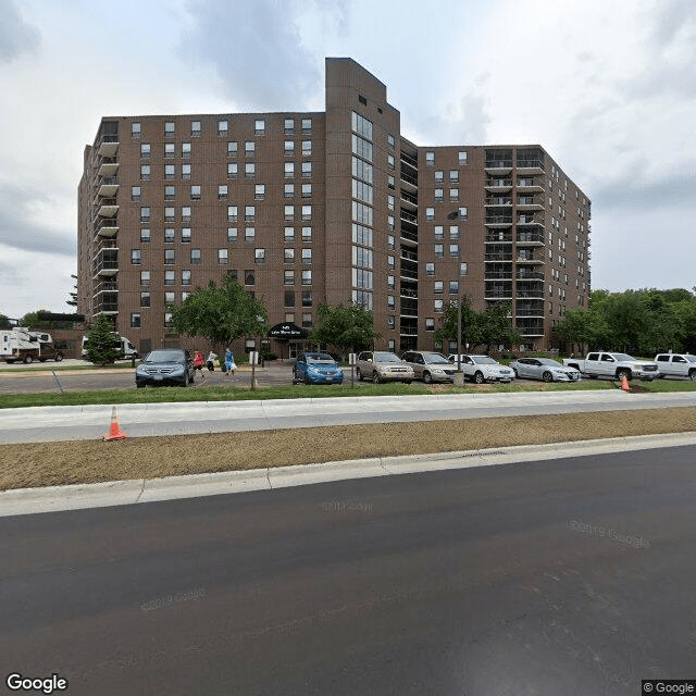 Lake Shore Drive Condominiums 