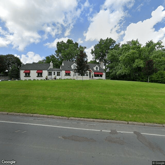 street view of English Rose Suites - Interlachen Home