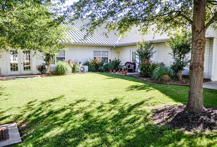 The Bungalows at Springdale outdoor common area