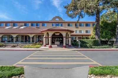 Photo of Holiday Redwood Retirement Residence