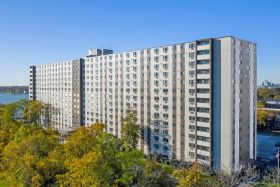River Towers 