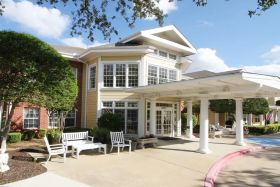 Wyndham Court of Plano community exterior
