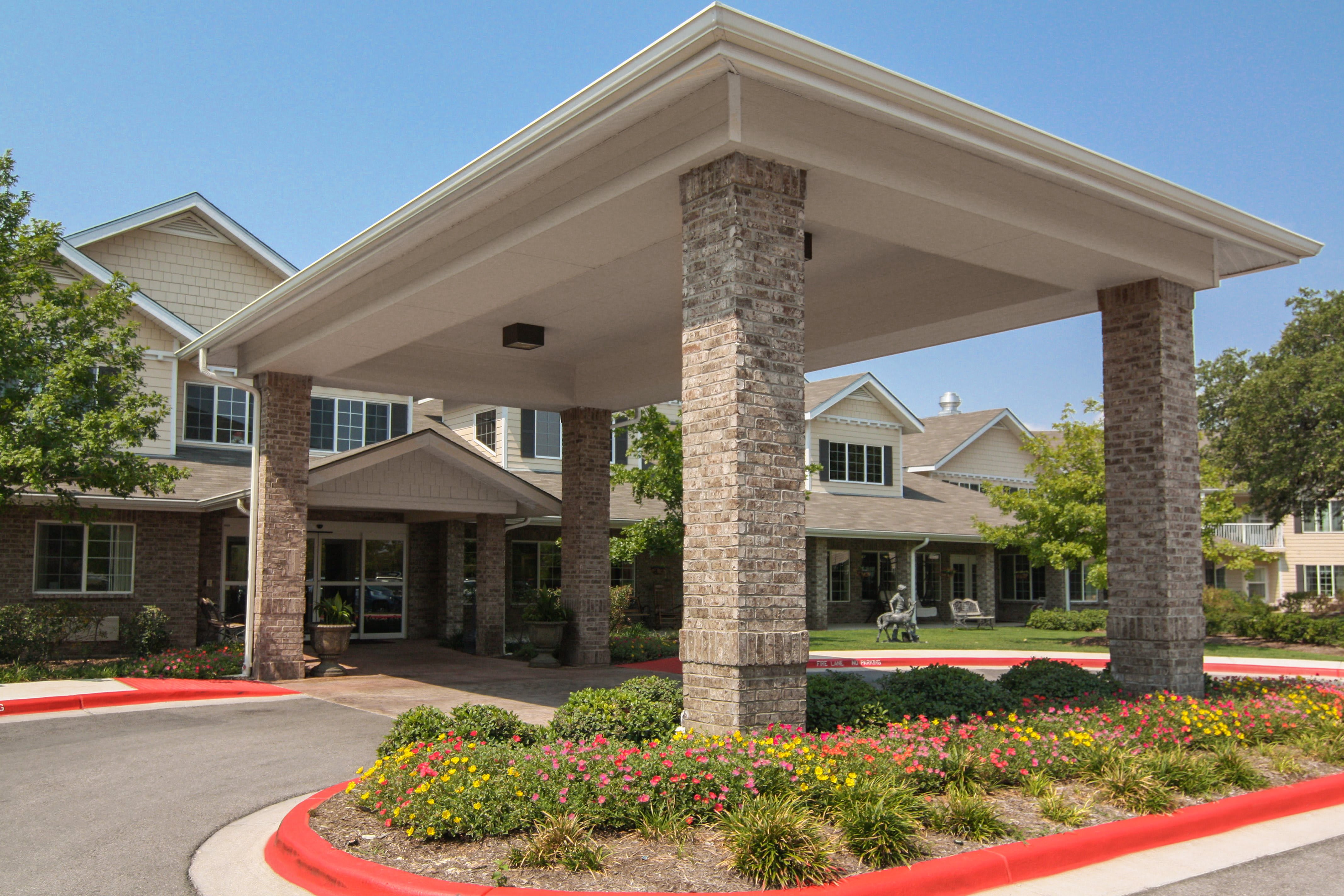 Asher Point Independent Living of Round Rock community exterior