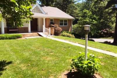 Photo of Avalon House on Laburnum Street