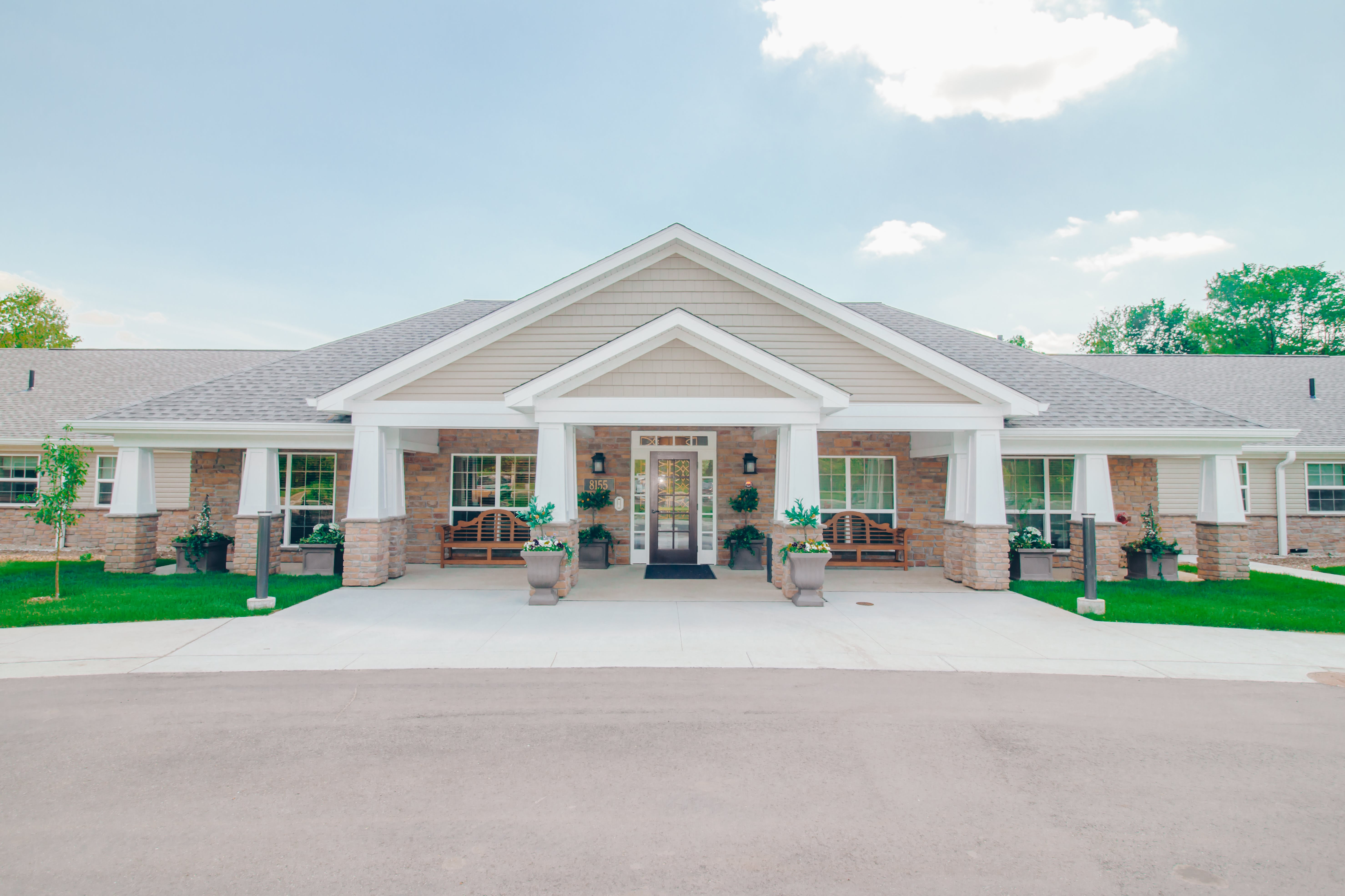 Artis Senior Living of Woodbury Community Exterior