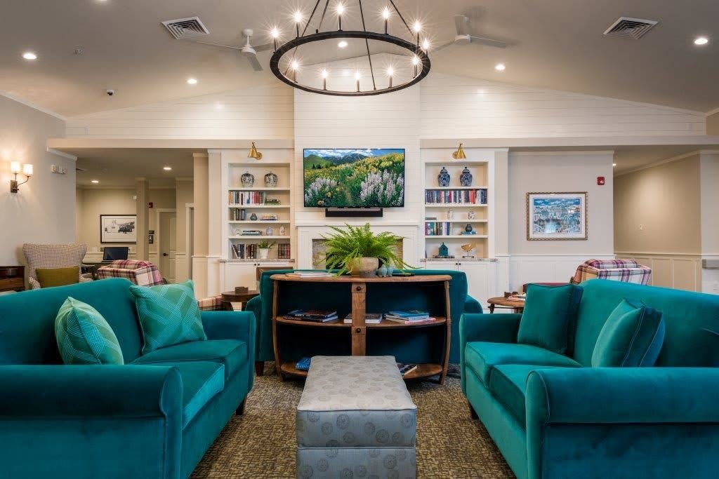 Silvercreek Senior Living indoor common area