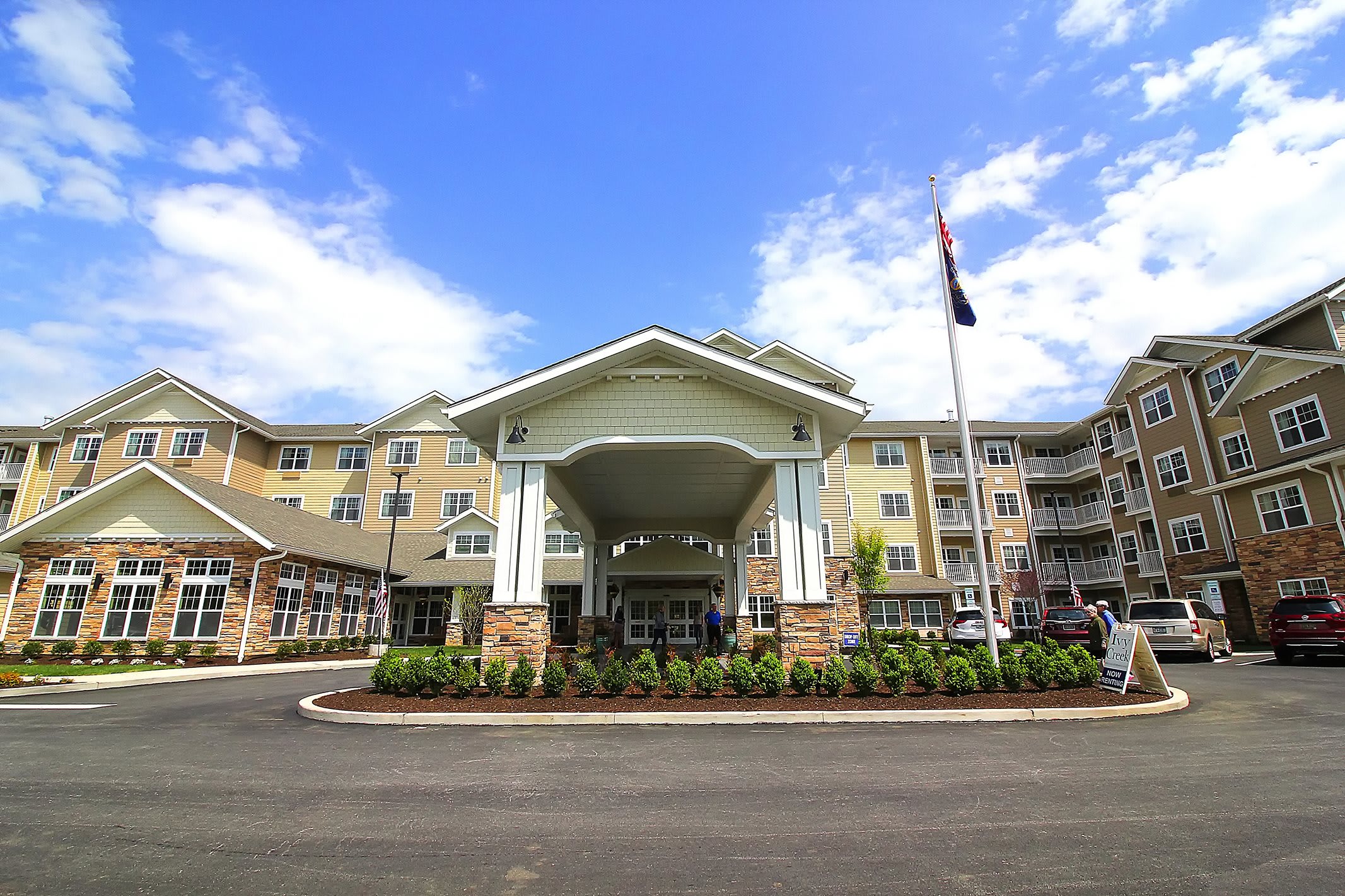 Ivy Creek Gracious Retirement Living community exterior