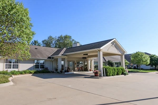 Vintage Park at Wamego community exterior