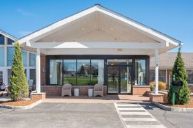Photo of Bentley Assisted Living at Branchville