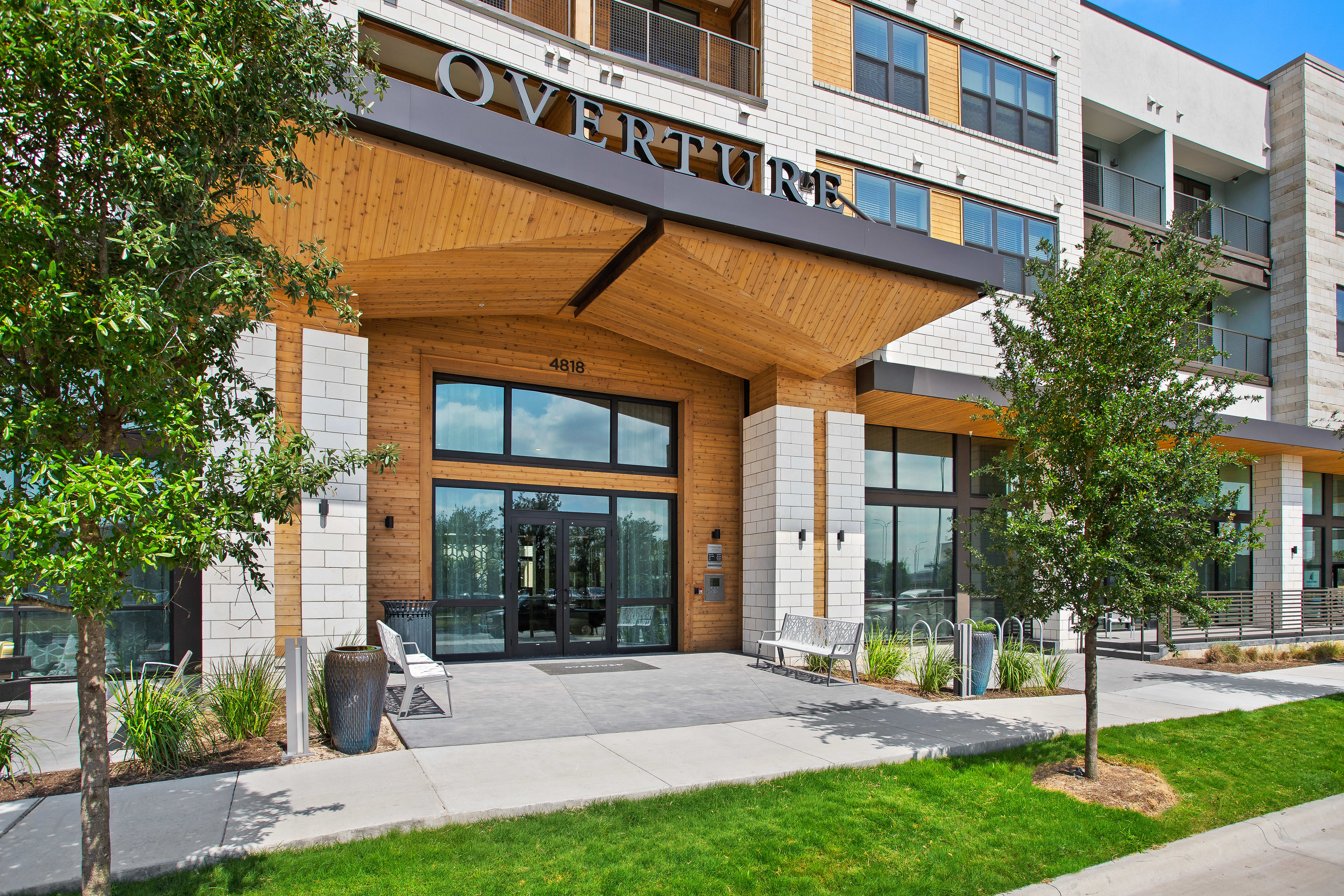 Overture Mueller 55+ Apartment Homes community entrance